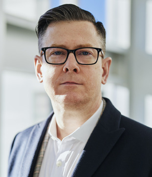 Marius Oliver V.
